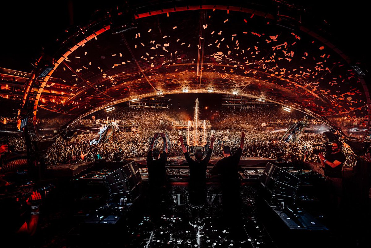 Dancing Astronaut tweet media