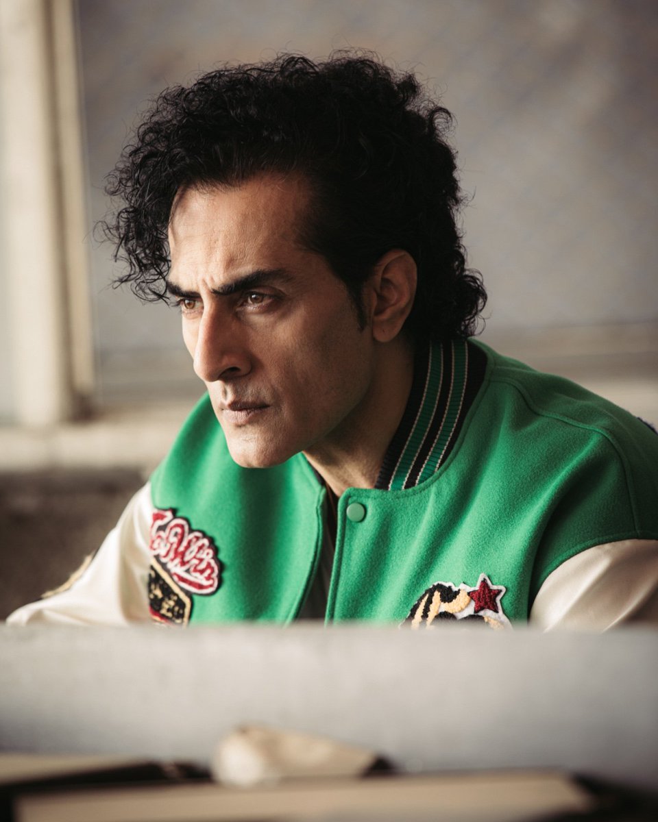Elfa World (@elfaworld) on Twitter photo Loved #SudhanshuPandey on The Traitors! So calm and collected totally gave off those silent assassin vibes. Always reading the room like a pro.
<a href="/sudhanshu1974/">Sudhanshu Pandey Official</a> #TheTraitor #PookiePandey #Gentleman Loved #SudhanshuPandey on The Traitors! So calm and collected totally gave off those silent assassin vibes. Always reading the room like a pro.
<a href="/sudhanshu1974/">Sudhanshu Pandey Official</a> #TheTraitor #PookiePandey #Gentleman