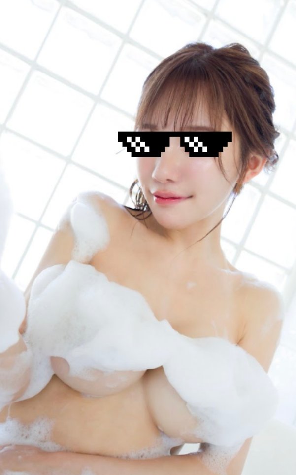 1,000リツイートいったらこのコスプレしようかな。まぁ需要ないし行くわけないかｗ