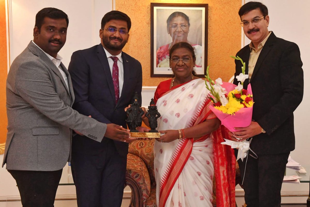 Dr.Govind Bhatane (@govindbhatane) on Twitter photo Heartiest birthday greetings to the Honourable President of India Smt. Droupadi Murmu Ji ! Wishing you a long life and good health!
President of India 💐
<a href="/rashtrapatibhvn/">President of India</a> <a href="/RBArchive/">Rashtrapati Bhavan Archives</a> Heartiest birthday greetings to the Honourable President of India Smt. Droupadi Murmu Ji ! Wishing you a long life and good health!
President of India 💐
<a href="/rashtrapatibhvn/">President of India</a> <a href="/RBArchive/">Rashtrapati Bhavan Archives</a>