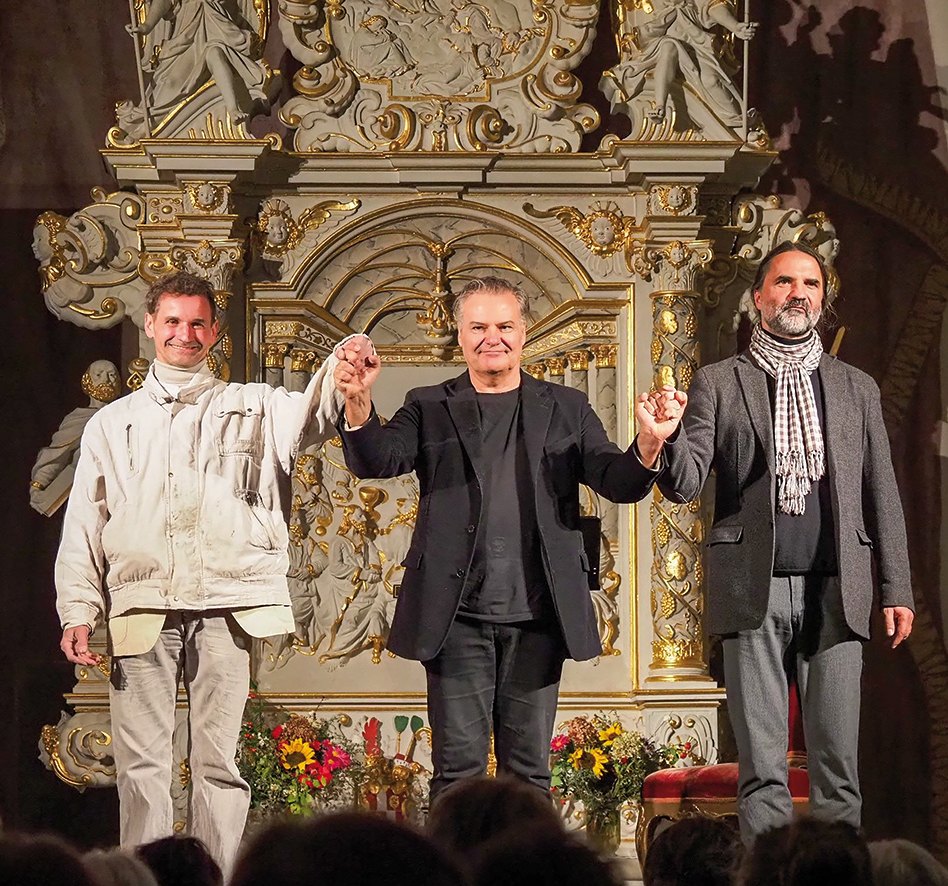 Am Sonnabend, 28. Juni, 19.00 Uhr, findet in der #Kamenz'er Hauptkirche St. Marien (in der Lessings Vater predigte) ein außergewöhnliches Theatererlebnis statt: Unter dem Titel „Nathan on Church“ ist #Lessing/s „Nathan“ als Livehörbuch zu erleben.

wochenkurier.info/landkreis-baut…