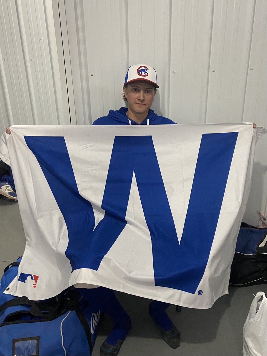 CUBS WALKOFF!!! It took 9 innings of back and forth baseball but the Cubs eventually get the W 11-10. Great game played by both teams. Lots of candidates but 3 shutout innings to finish it earns the flag tonight.