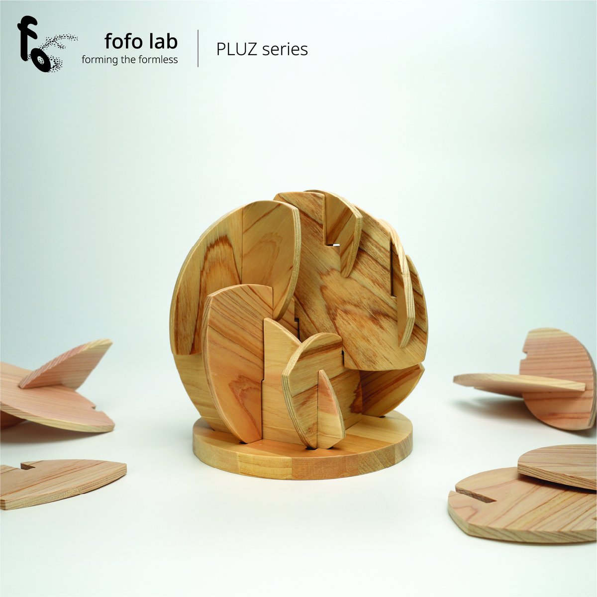 fofolab2025's tweet photo. fofo labの初作品「PLUZ ball」、ついに販売開始しました！自分で組み立てる球体の木製パズル。遊んで楽しい、飾って美しい、“つくるよろこび”をかたちにした一品です。
Creema https://t.co/BL07xvQMW6
iichi https://t.co/QtihXnMsEk
minne https://t.co/9qJMU6P9Ps https://t.co/EeG5oq9uGY