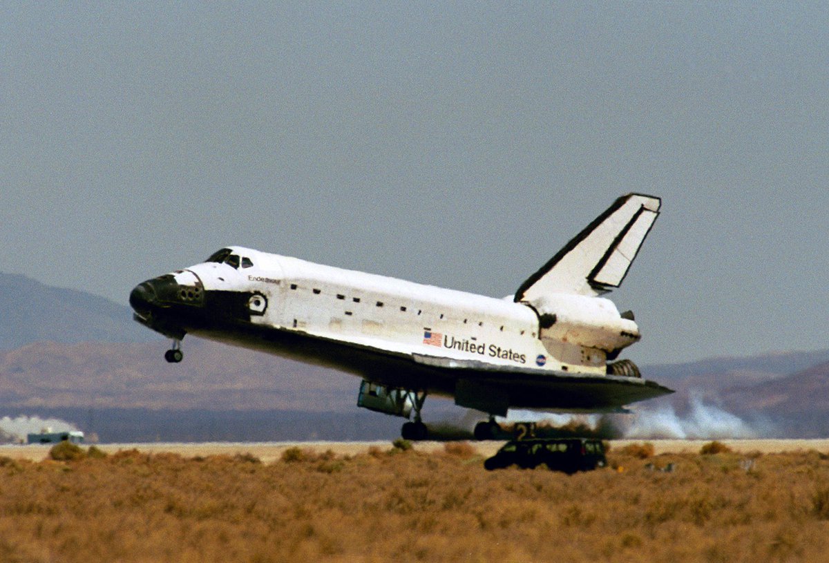 billmeco's tweet image. #OTD 23 years ago #SpaceShuttle #OV105 #Endeavour landed on #EAFB Rwy 22 on #Mission #STS111. #nasa #ISS