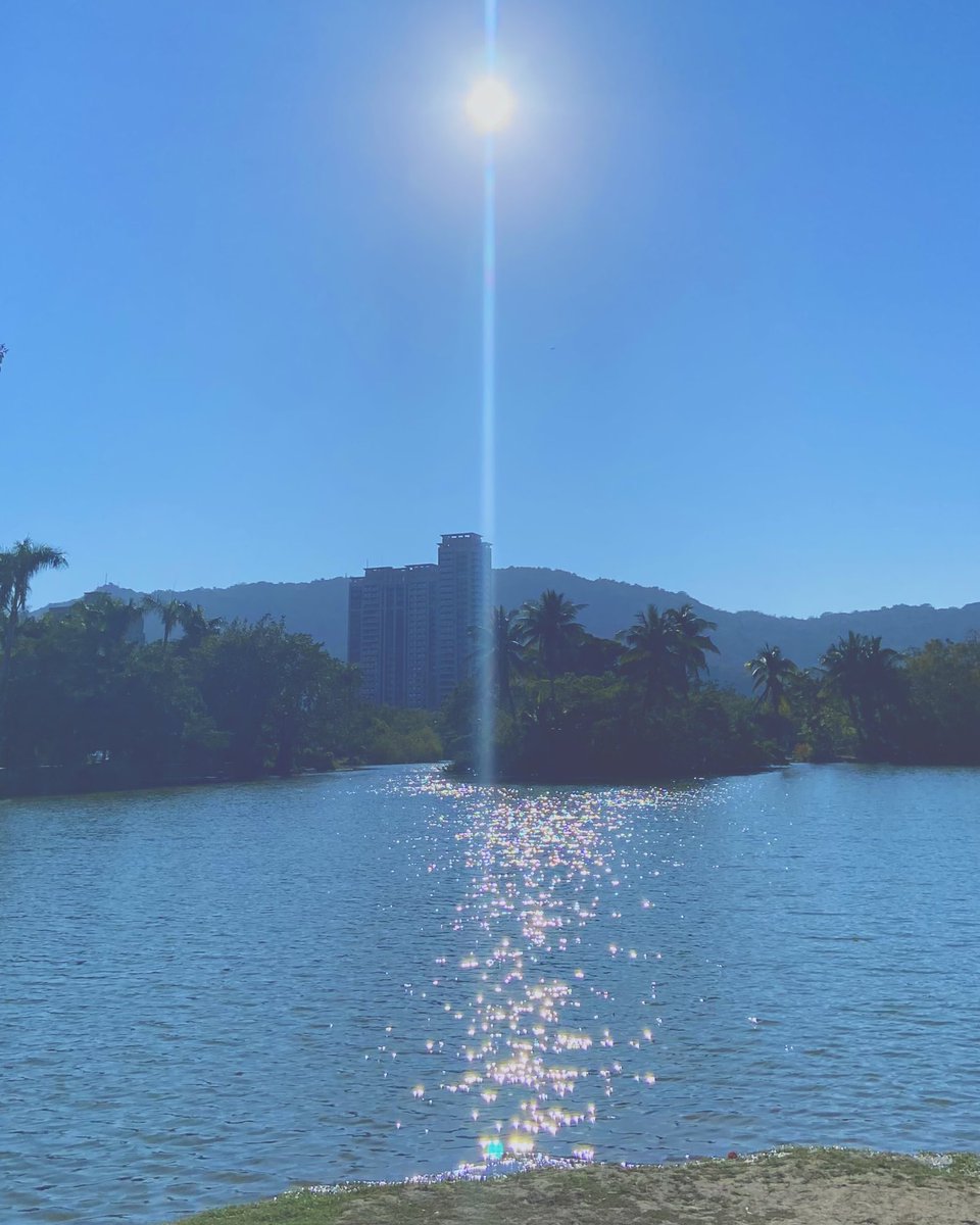 就是現在跟我交朋友的話

可以直接有八分熟的程度🥵（烈陽下炙燒）