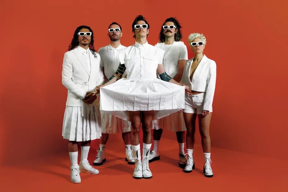 Hellfest 2025. "Heureux comme des gosses ! C’est une consécration pour nous" : Cachemire sur la même scène que Muse, The Cult ou Royal Republic
france3-regions.franceinfo.fr/pays-de-la-loi…
#Hellfest #Hellfest2025 <a href="/hellfestopenair/">Hellfest Open Air Festival</a> <a href="/CachemireMusic/">Cachemire Officiel</a> #musique #metal #Clisson