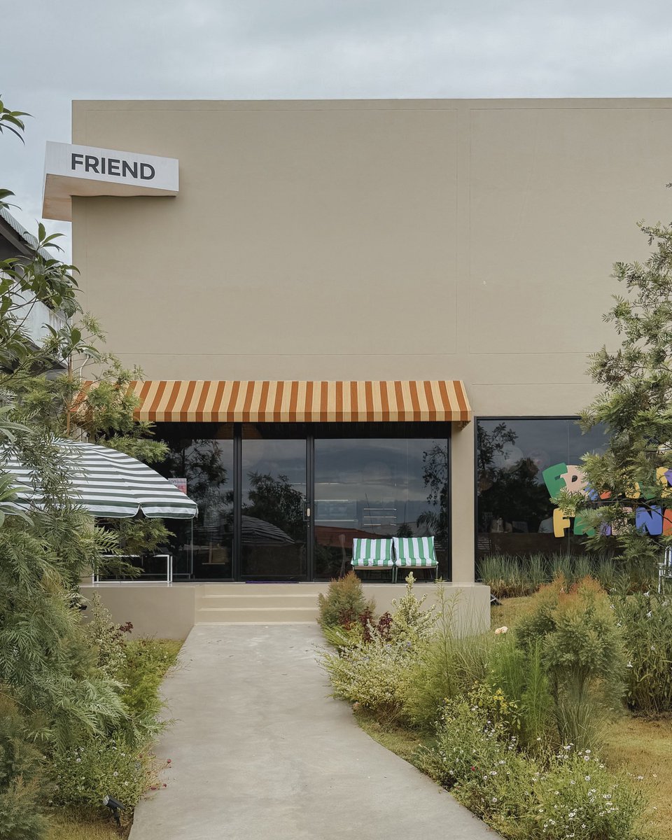 พัทยาเปิดใหม่ อย่างปัง Friendly Friend ไปด่วนๆ <a href="/aroii/">@aroii บอกต่อ</a> #คาเฟ่พัทยา #cafepattaya