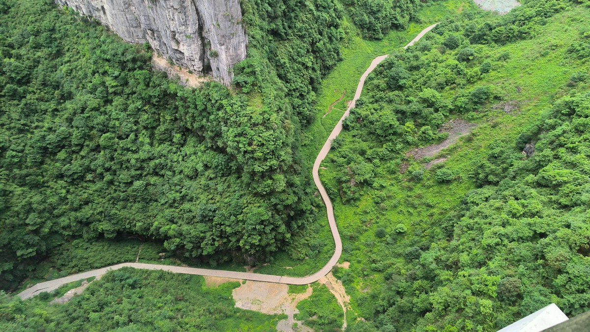 HWestchinago's tweet photo. Wulong Karst National Park ,Chongqing
(Three Natural Bridges)
Chongqing ⇄ Wulong Transfer
Car Rental With Driver
https://t.co/ch6C4VYGND
info@westchinago.com
Whatsapp: (+86) 135 4089 3980 (Wechat)
#chongqing #tour #travel #wulongkarst  #transfer #ThreeNaturalBridges https://t.co/9XjNlUpoL9