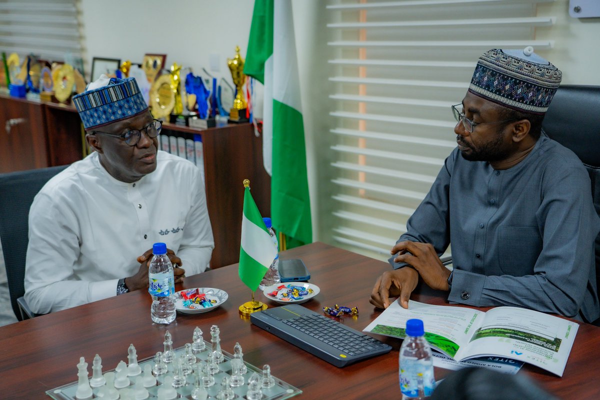 National Commission for Refugees, Migrants and IDP (@officialncfrmi) on Twitter photo Displacement shouldn’t mean disconnection
In partnership with <a href="/NITDANigeria/">NITDA Nigeria</a>, we are expanding digital centers, skills and access, empowering PoCs with tools for a brighter, connected future
From skill-building to smart resettlements, we’re turning displacement into opportunity Displacement shouldn’t mean disconnection
In partnership with <a href="/NITDANigeria/">NITDA Nigeria</a>, we are expanding digital centers, skills and access, empowering PoCs with tools for a brighter, connected future
From skill-building to smart resettlements, we’re turning displacement into opportunity