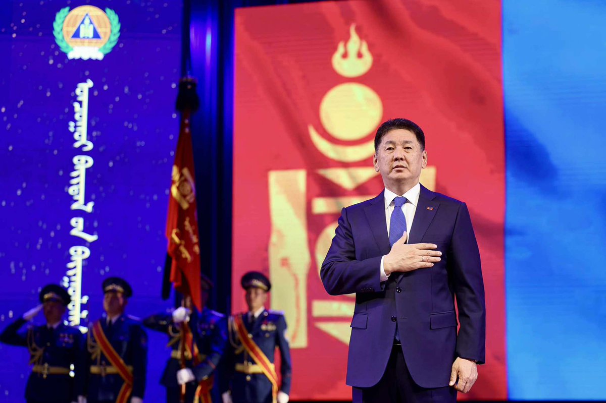 Онцгой байдлын албыг орчин үеийн мэргэжлийн байгууллага болгон хөгжүүлэхийг бүх талаар дэмжинэ
sonin.mn/newsDetail/110…