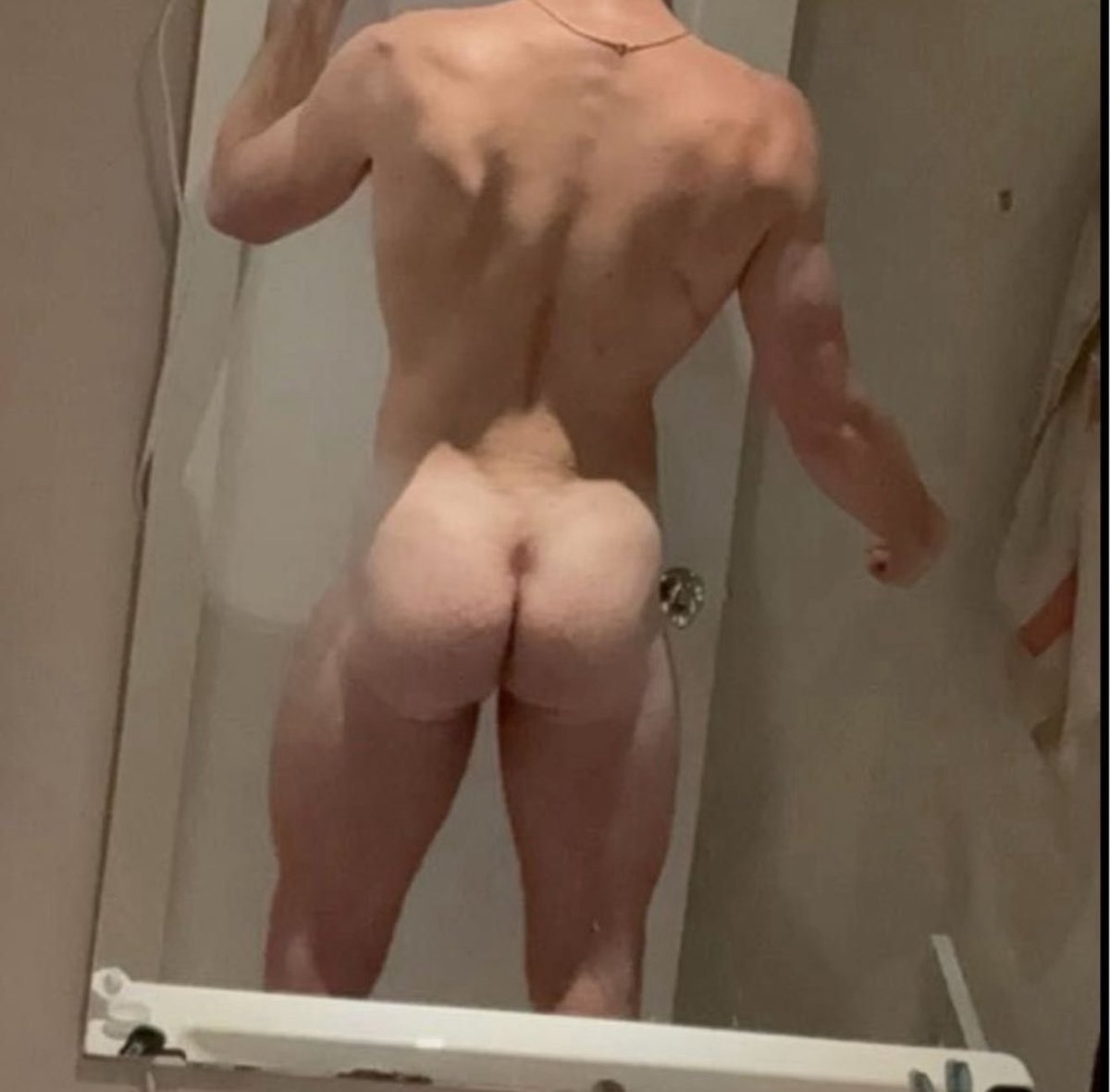 xxUSAbigjock tweet media