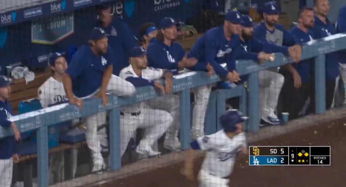 Cintistic's tweet photo. One thing about Clayton Kershaw, he will always be the first mf to jump that barrier when benches clear https://t.co/9XNFy6pBSl