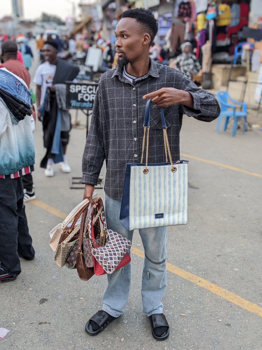 Upo iringa sehem gan nikuletee mkoba