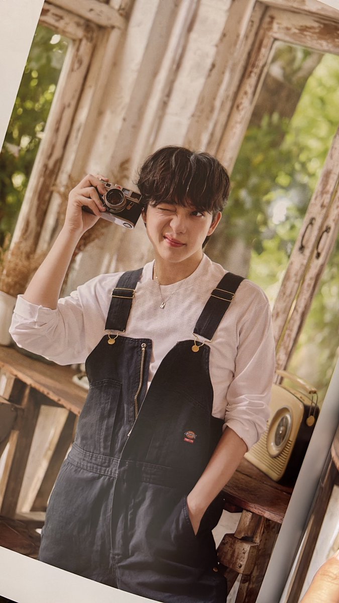 mbmbbb9397's tweet image. มันดี มันดีมากก รูปก็สวยทุกรูปเลย อ่านทุกข้อความที่แม็กกี้บาสเขียนถึงกัน ถึงแฟนคลับและถึงตัวเองแล้วน้ำตาไหล😭💕
#ADreamVoyageMaxkyBas
#แม็กกี้บาส
#maxkybas
#6CODE