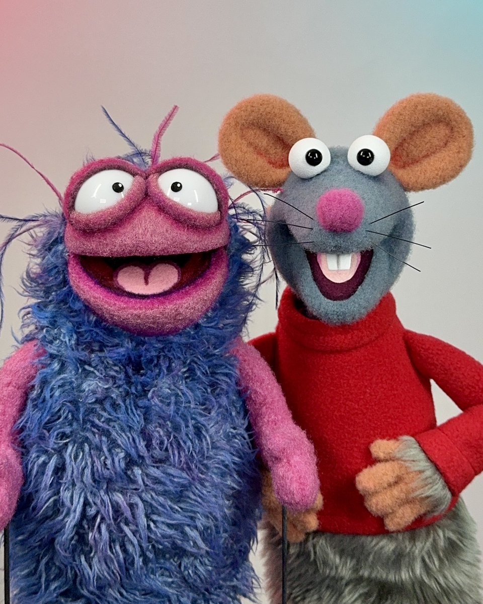Here’s Mouse Face with his swollen hearted chum Swads for scale…