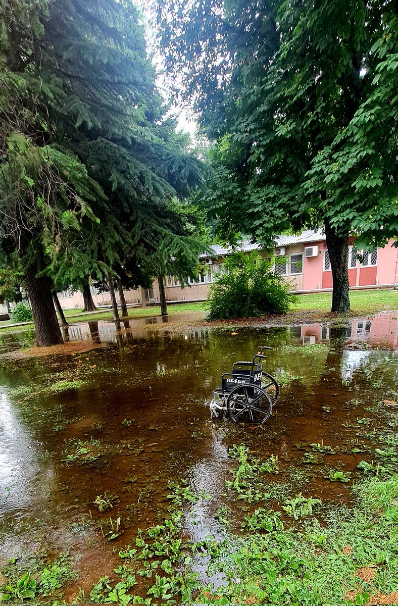 Вештачко езеро во Клинички, масло на платно 😓