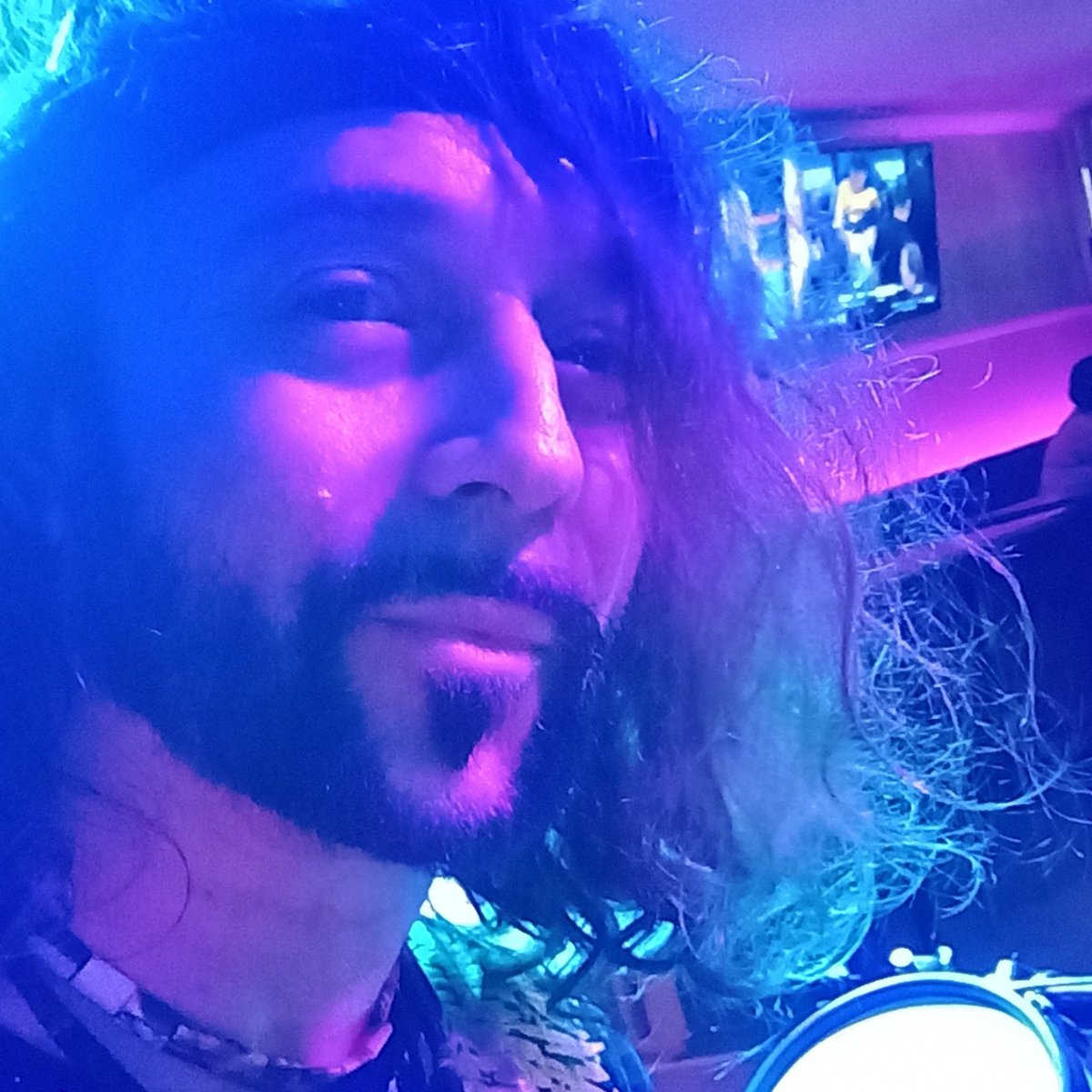 PAUL ADDIE MUSIC NEWS🌎
Drum gig tonight.
Filling in the Paul Addie music career gaps with ye noblest of caveman crafts.
South of Brisbane 🇦🇺
Greenbank RSL.
All the best 🌎. Be kind to each other.