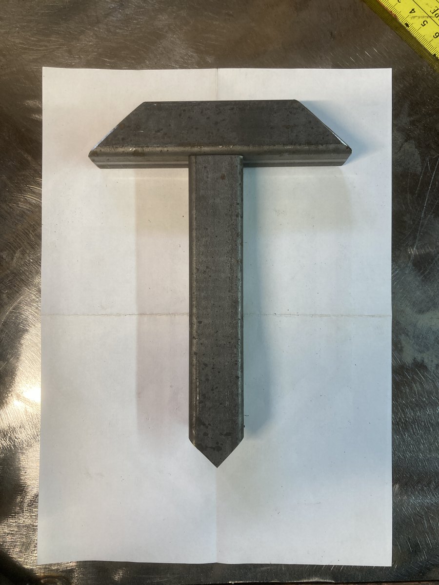 wotasiaja's tweet photo. 溶接アートをTiktokに投稿している戦車兵「x_pawol」をご紹介します🔥
彼が作った見事な『WoT』ロゴをご覧ください!なんと溶接は最近独学で始めたばかりなんだとか!
ゲームの中であれ、ゲームの外であれ戦車長の皆さんの情熱には脱帽です!
#WorldofTanks #CommunitySpotlight #TankCraft https://t.co/9GZ6Csl0av