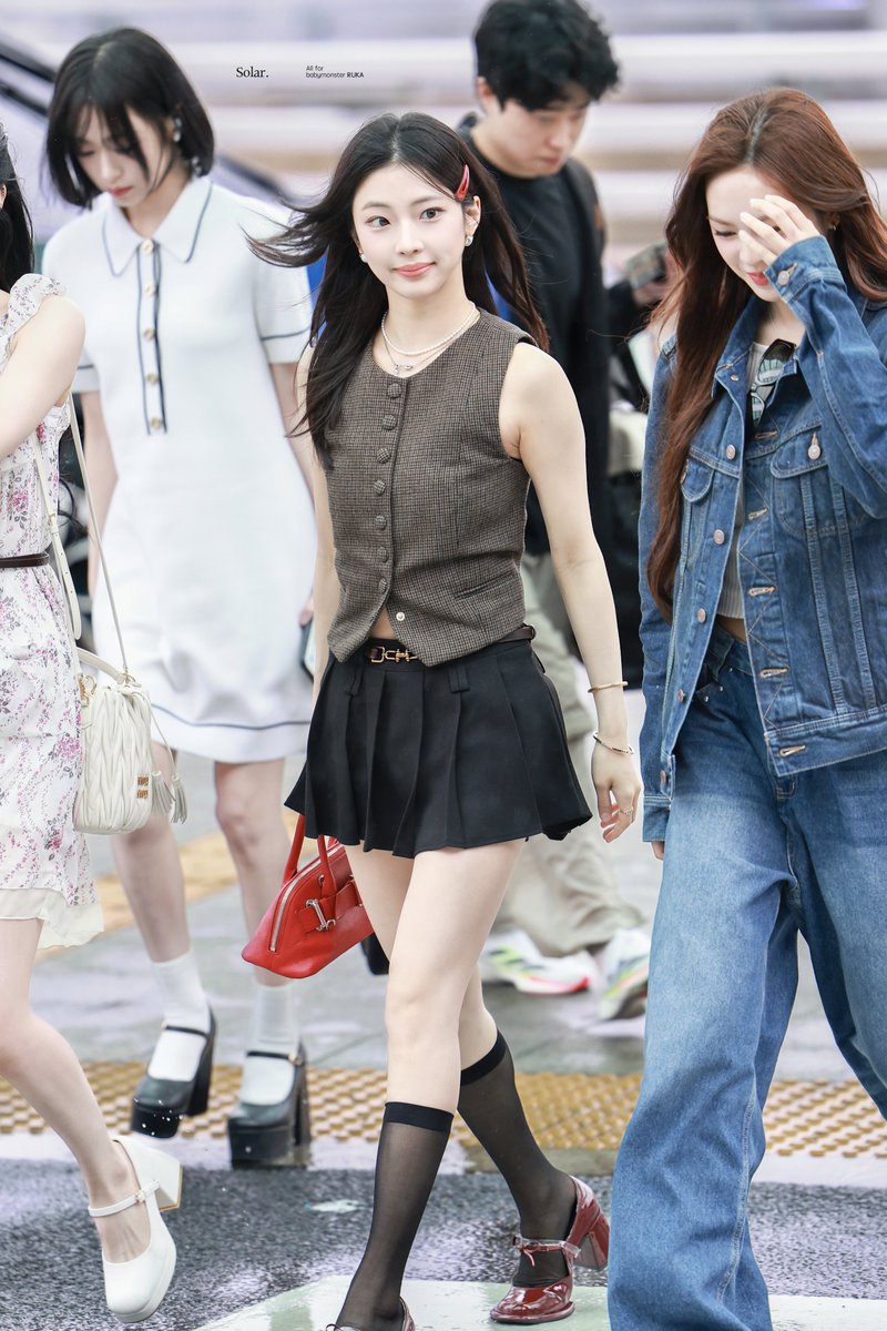 kawai_solar's tweet photo. 250620 

🫧

#RUKA #루카 #ルカ #河井瑠花 #KAWAIRUKA 
#BABYMONSTER #베이비몬스터 #ベビモン https://t.co/0LKqDB9frM