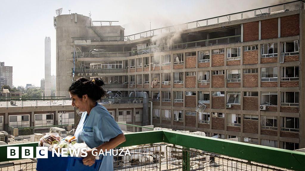 Amerika niyinjira mu bitero bya #Israel hazaduka ukuzimu – Minisitiri wa #Iran abwira BBC

Saeed Khatibzadeh yabwiye BBC ko iyi "si intambara y'Amerika". 

bbc.in/3G7ddoI