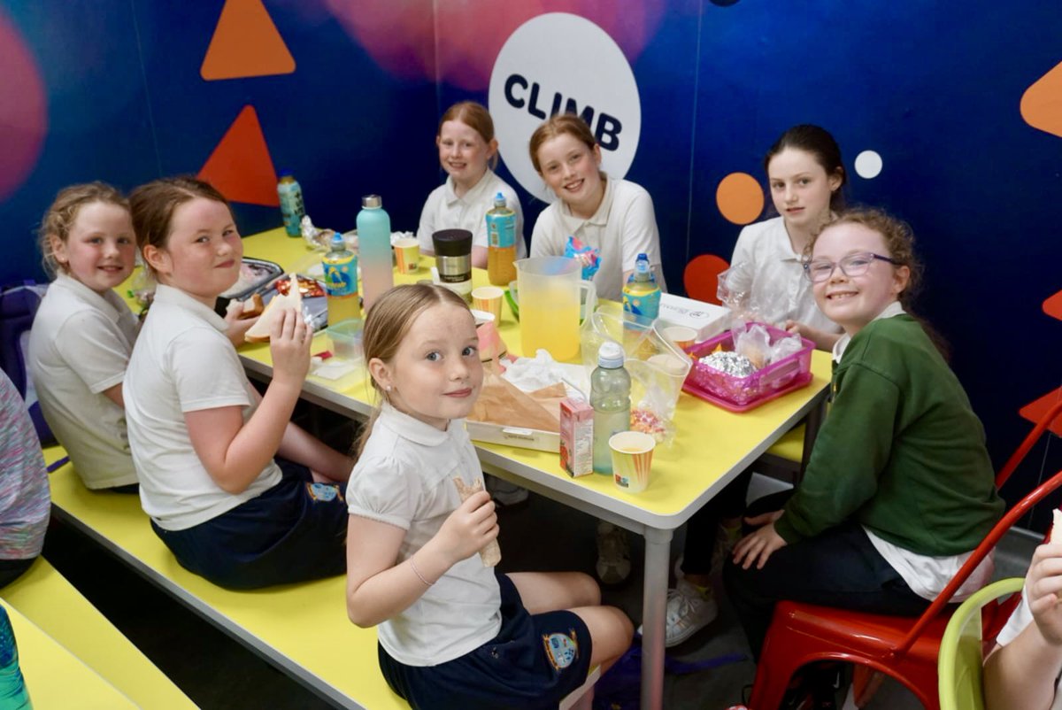 Scoil Naomh Pádraig Kanturk (@snpkanturk) on Twitter photo Sharing some photos of 3rd Class having great #Fun in Airtastic yesterday.
#SchoolTour
<a href="/ActiveFlag/">Active School Flag</a>
#ASW25 Sharing some photos of 3rd Class having great #Fun in Airtastic yesterday.
#SchoolTour
<a href="/ActiveFlag/">Active School Flag</a>
#ASW25