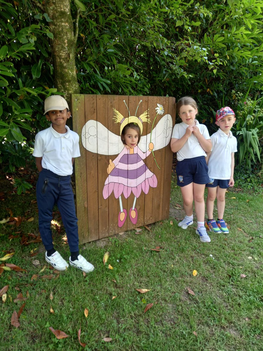 Scoil Naomh Pádraig Kanturk (@snpkanturk) on Twitter photo Senior Infants having great #Fun in Grenagh Farm yesterday.
#SchoolTour
<a href="/ActiveFlag/">Active School Flag</a>
#ASW25 Senior Infants having great #Fun in Grenagh Farm yesterday.
#SchoolTour
<a href="/ActiveFlag/">Active School Flag</a>
#ASW25