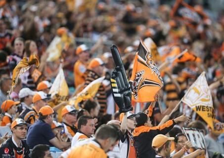 Sydney Trains & NSW TrainLink Info (@trainsinfo) on Twitter photo Heading to Campbelltown Sports Stadium to see <a href="/WestsTigers/">Wests Tigers</a> v <a href="/RaidersCanberra/">Canberra Raiders</a>?
Leumeah is the closest station. Planned trackwork on the T1 #WesternLine, T5 Cumberland Line and T6 Lidcombe & Bankstown Line may affect how you travel. Be sure to plan ahead.
ποΈ Gates open 18:30
π Heading to Campbelltown Sports Stadium to see <a href="/WestsTigers/">Wests Tigers</a> v <a href="/RaidersCanberra/">Canberra Raiders</a>?
Leumeah is the closest station. Planned trackwork on the T1 #WesternLine, T5 Cumberland Line and T6 Lidcombe & Bankstown Line may affect how you travel. Be sure to plan ahead.
ποΈ Gates open 18:30
π
