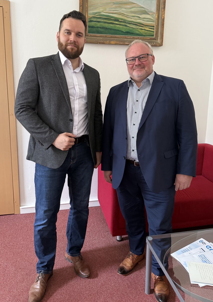 David Honys (@davidhonys) on Twitter photo Díky Pavlu Dolečkovi za příjemné posezení na <a href="/strakovka/">Úřad vlády ČR</a> a otevřenou debatu o české vědě, jejím fungování a také o tom, jak čelit novým výzvám v oblasti bezpečnosti výzkumu.
#ResearchSecurity #ScienceDiplomacy <a href="/pavel_dolecek/">Pavel Doleček</a> Díky Pavlu Dolečkovi za příjemné posezení na <a href="/strakovka/">Úřad vlády ČR</a> a otevřenou debatu o české vědě, jejím fungování a také o tom, jak čelit novým výzvám v oblasti bezpečnosti výzkumu.
#ResearchSecurity #ScienceDiplomacy <a href="/pavel_dolecek/">Pavel Doleček</a>
