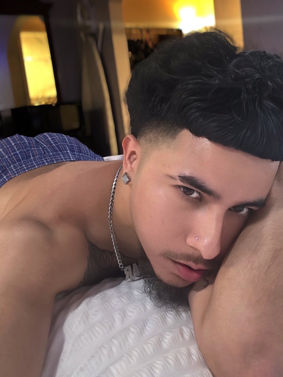 Edgar_IvanG's tweet photo. Retweet and Then Check Your Inbox ;)
.
.
.
.
.
#SanAntonioTexas https://t.co/PDM2jbze1U