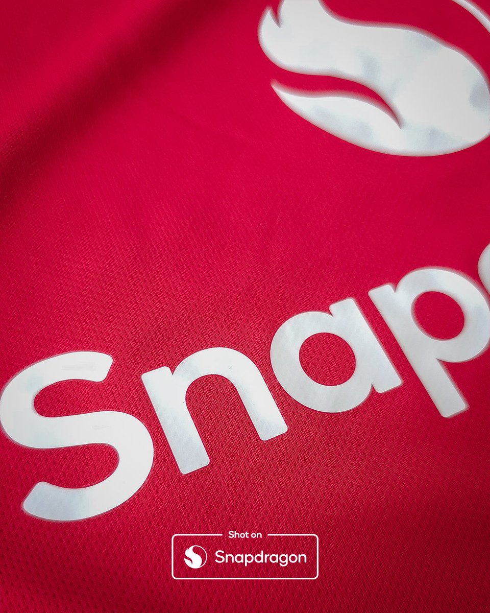 Jersey rupawan, detail menawan. 🪡🔴

🤳 <a href="/Snapdragon/">Snapdragon</a>

#ShotOnSnapdragon