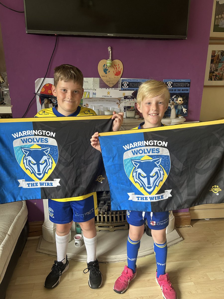 This <a href="/LockiesCPS/">Locking Stumps CPS</a> non-uniform day was hard work for us 😉wear primrose and blue for 20 years of <a href="/WWRLFoundation/">Warrington Wolves Community Foundation</a> 😜💙💛