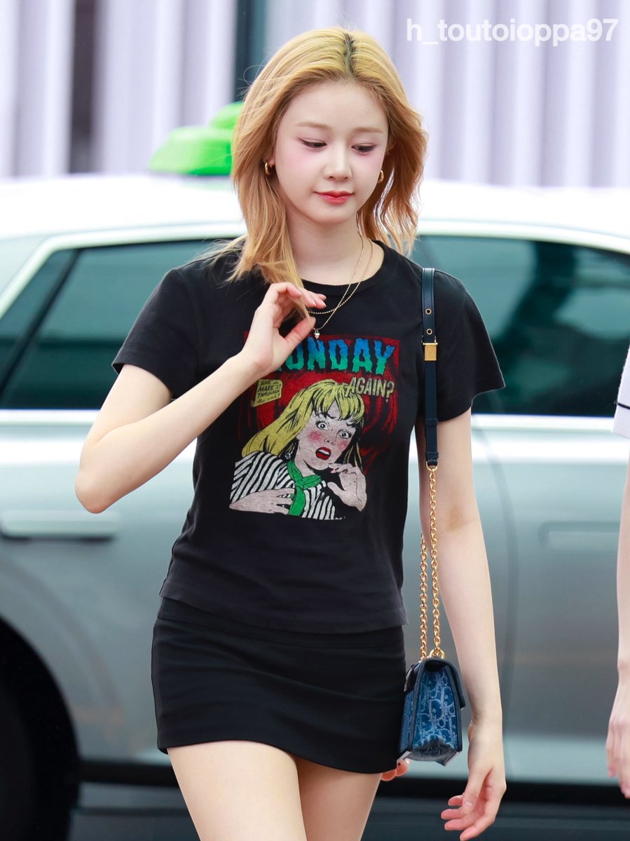 250620 MyPrincess👑

면 과자처럼 달콤한☁️🍭🩷

#베이비몬스터 #BABYMONSTER 
#파리타 #PHARITA #リリちゃん 
#HELLO_MONSTERS