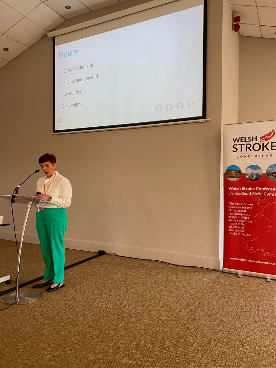 Emma Dunn tweet media