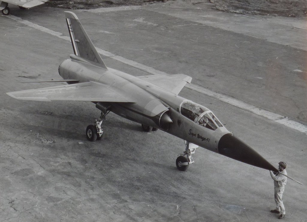 Mirage F1 prototype un thé mid 60's.
It was a multi-role aircraft, capable of interception missions at supersonic speeds as well as low-altitude penetration missions in all weathers. It was a great success on the export market and over 700 were produced.