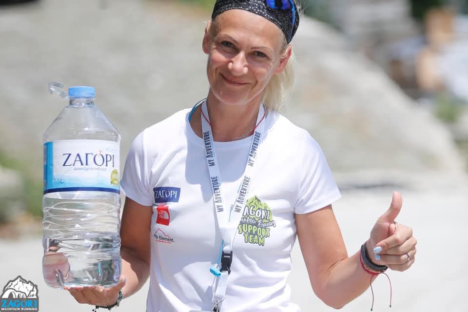 Μνήμες και Σκέψεις από τα μονοπάτια του Ζαγορίου: Νίκη Γεωργίου! To Zagori Mountain Running από τη θέση .. του εθελοντή! ---> advendure.com/index.php/pros…

#mountainrunning #trailrunning #zagorimountainrunning