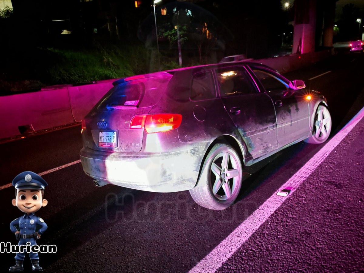 IroniaLD's tweet image. Reporte de #choque de vehículo #particular contra muro de contención sin #lesionados en la autopista #México- #Cuernavaca la altura del kilómetro 21 con dirección a la #CDMX 
#PrecauciónVial
#autméxicocuernavaca