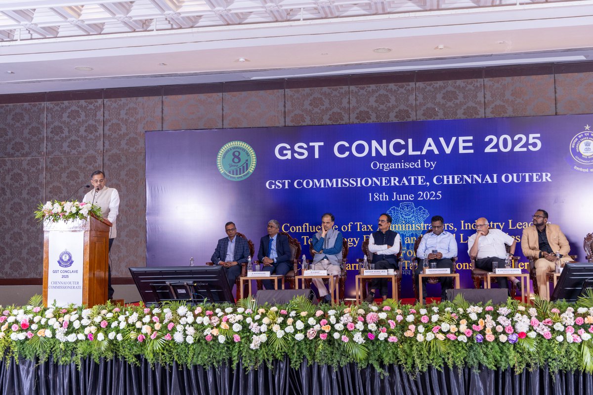 gstchennaiouter's tweet photo. Commemorating the completion of 8 years of GST, the Chennai Outer Commissionerate organized a GST CONCLAVE, 2025 on 18th June 2025 highlighting the achievements of GST and Future roadmap. @GN_Associates @EY_India @hmp_chennai @Shri.Balaji Krishnan, GSTN @Shri.P.V.Bhat, DDG, NIC https://t.co/TyNbAIkfoj