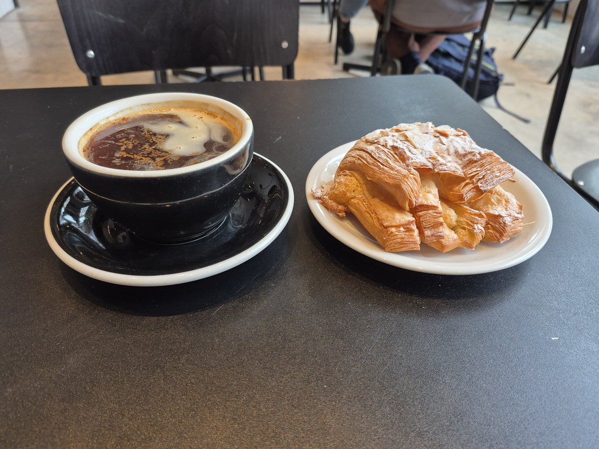 Breakfast in sunny Manchester prior to a day of talking about research into extended, augmented and virtual reality. I'll be honest, I m going to be disappointed if at least one person doesn't look up at the ceiling at some point and say 'Computer, end simulation', just in case.