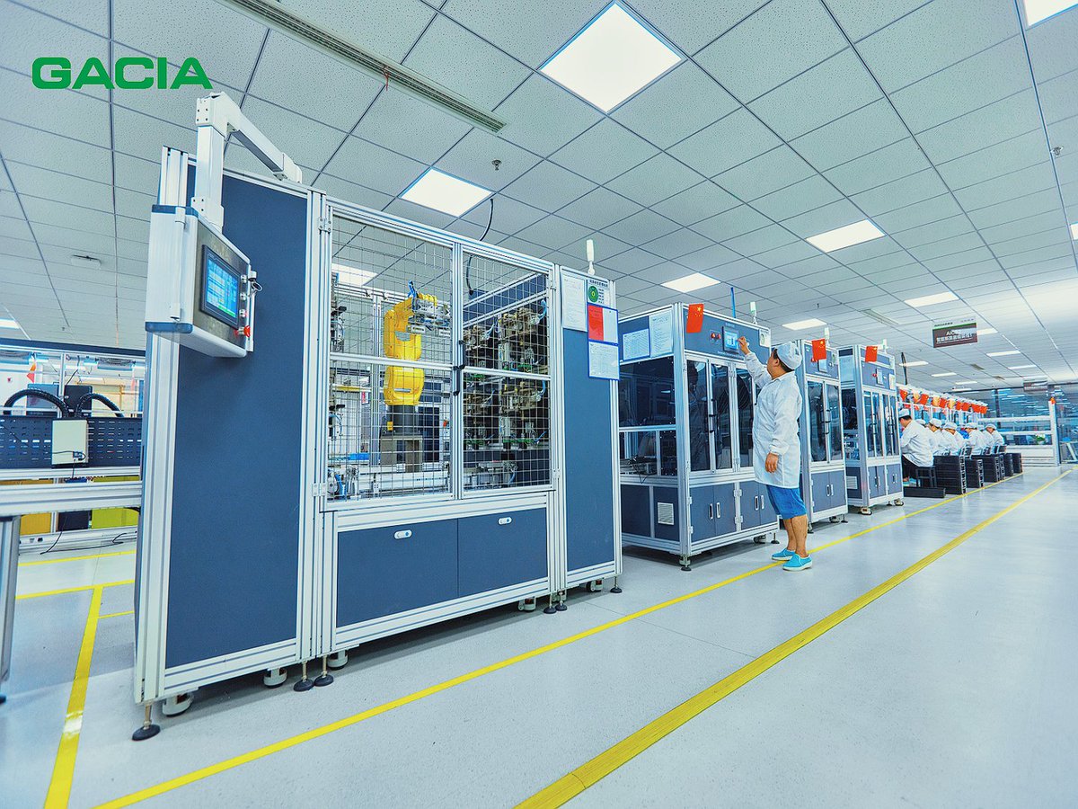 GACIA_manuf's tweet image. 📢 #GaciaSmartFactory&apos;s automated #SmartCircuitBreaker line: Efficient, quality production with auto-sorting, MES/ERP integration, remote O&amp;amp;M. Modular, visual system drives smart upgrades 🚀 #SmartManufacturing