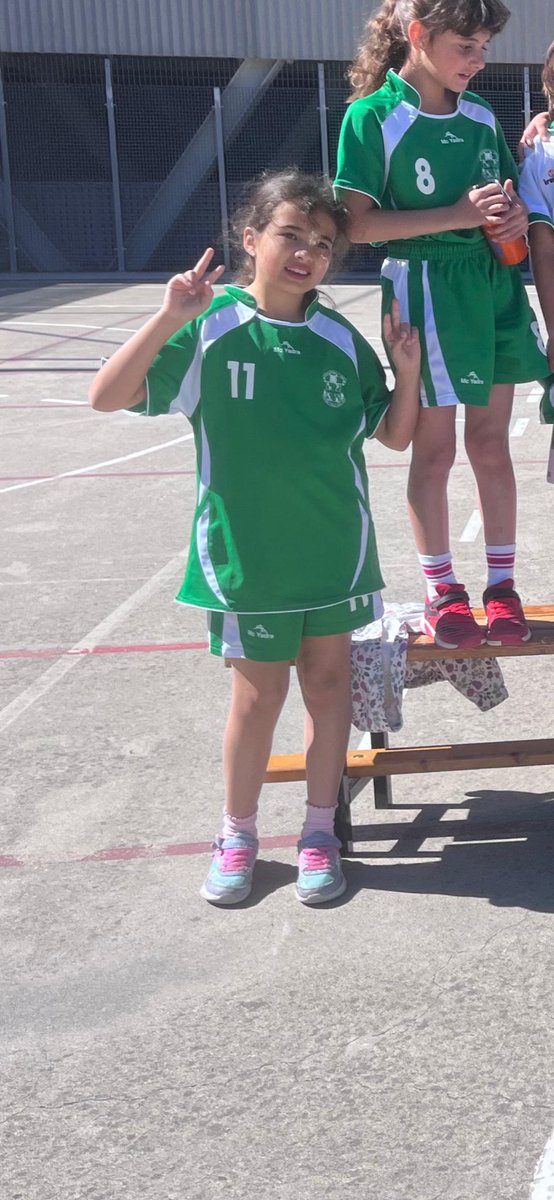 🎂 Hoy cumple 9 años, la jugadora de nuestro equipo benjamín oberón, Valeria Gómez.

🥳 ¡MUCHÍSIMAS FELICIDADES, VALERIA!

#LaFuerzaDelVerde 💚💪