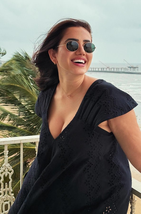 Gt3sxtYWEAAMU5q?format=jpg&name=900x900