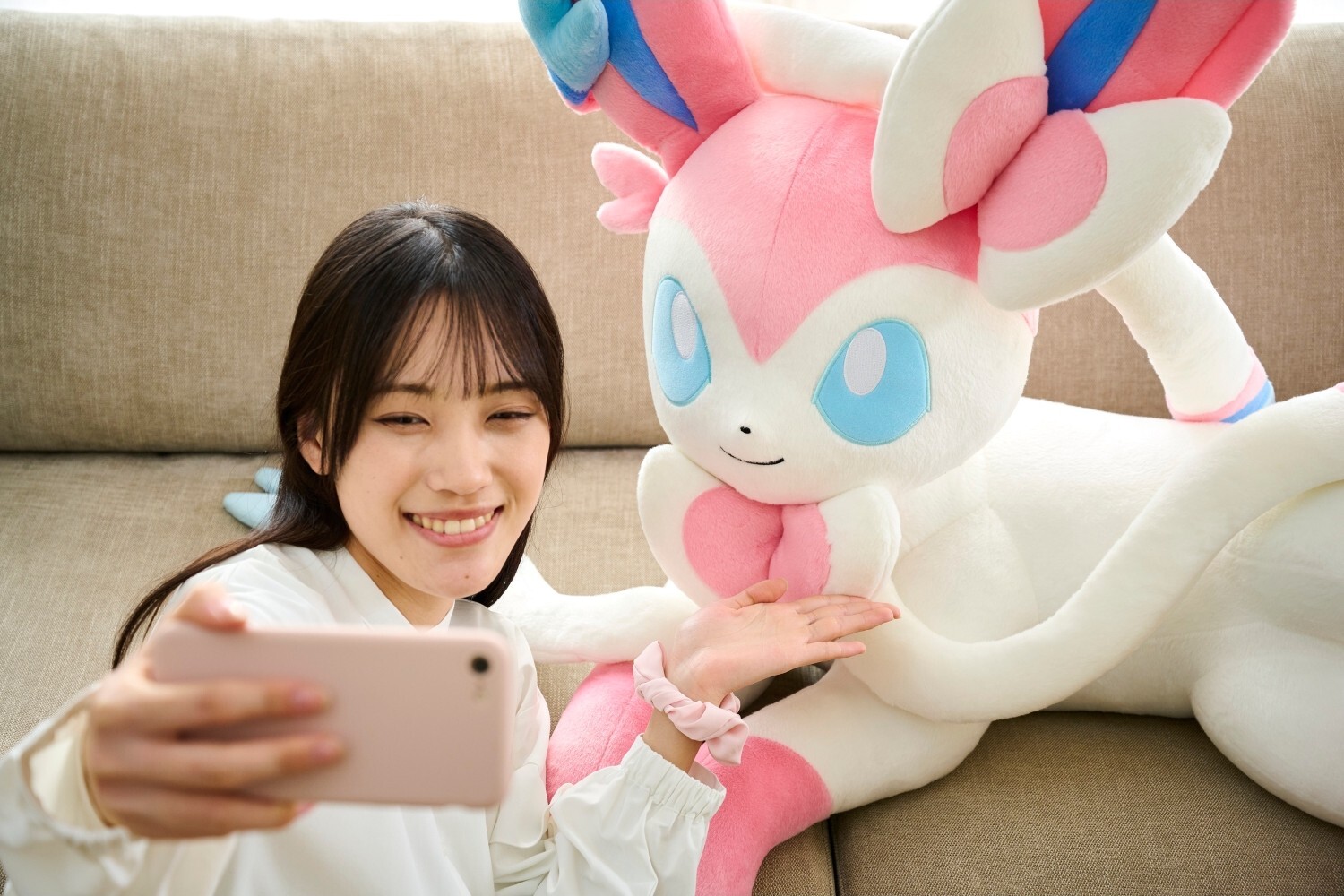 ポケモンセンター ぬいぐるみ すやすやニンフィア、リーフィア、グレイシア 電ファミニコゲーマー on X: 