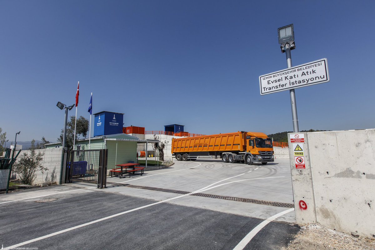 İzmir Büyükşehir Belediyesi: Katı atık bedelleri ilçe belediyeleri tarafından belirleniyor, ilgili belediyenin hesabına aktarılıyor.