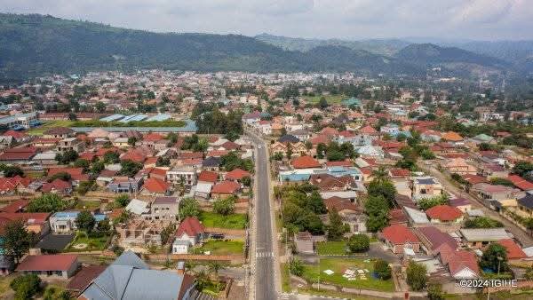 Rwandan Paradize! #GisenyiCity

#VisitRubavu
#VisitGisenyi
#VisitRwanda
#SummerRubavu2025