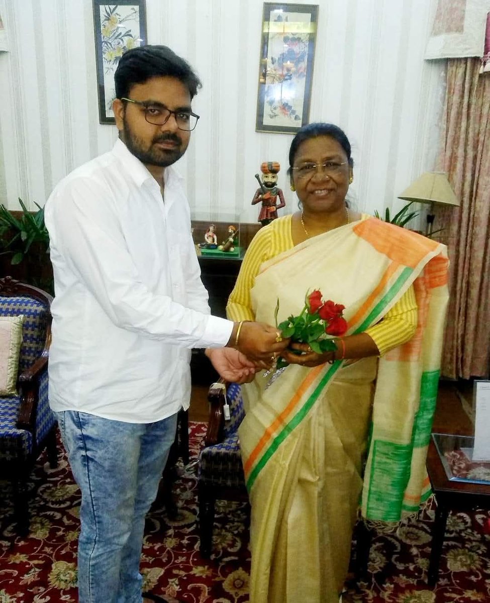 Rahul Awasthi (@irahulawasthi) on Twitter photo भारत की प्रथम आदिवासी महिला राष्ट्रपति श्रीमती द्रौपदी मुर्मू जी को जन्मदिन की हार्दिक बधाई एवं शुभकामनाएं।
<a href="/rashtrapatibhvn/">President of India</a> भारत की प्रथम आदिवासी महिला राष्ट्रपति श्रीमती द्रौपदी मुर्मू जी को जन्मदिन की हार्दिक बधाई एवं शुभकामनाएं।
<a href="/rashtrapatibhvn/">President of India</a>