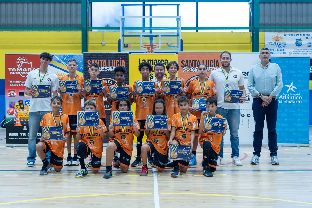 FIBGranCanaria's tweet photo. 🏆 #MiniBasketMasGC
🎖️ #SegundaDivisión

🥇 @SLSuresanta
🥈 @cb_laspalmasgc
🥉 #Claret
4️⃣ @cb7palmas

🎉 #Enhorabuena 🎉 https://t.co/IpDfV3fdU1