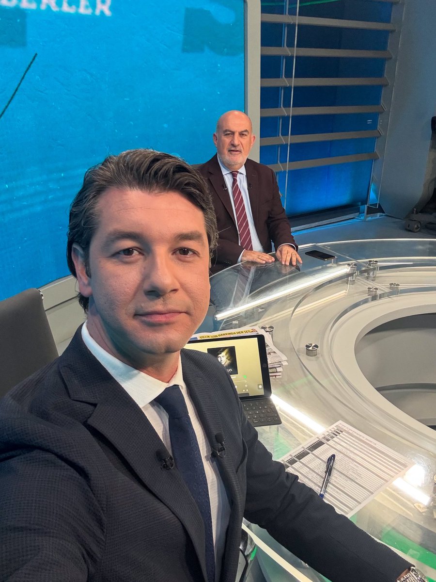 📺Spor Manşet 11.00’de  <a href="/trtspor/">TRT Spor</a> ‘da başlıyor…

🗣️Erman Gönülşen ve Tayfun Bayındır öne çıkan haberlerini değerlendiriyor.

❓Gündeme ilişkin soru ve görüşlerinizi bekliyoruz…