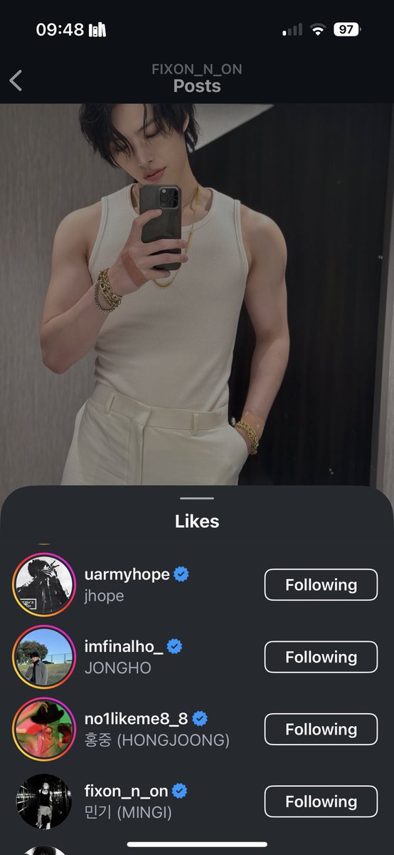 guys hobi liked mingi’s post 😭😭🩷
