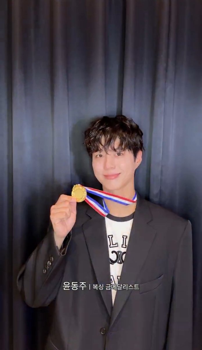 instagram.com/reel/DLHVNHWB-…

존잘 금메달리스트 윤동주 SLL 인별도🫶🏻