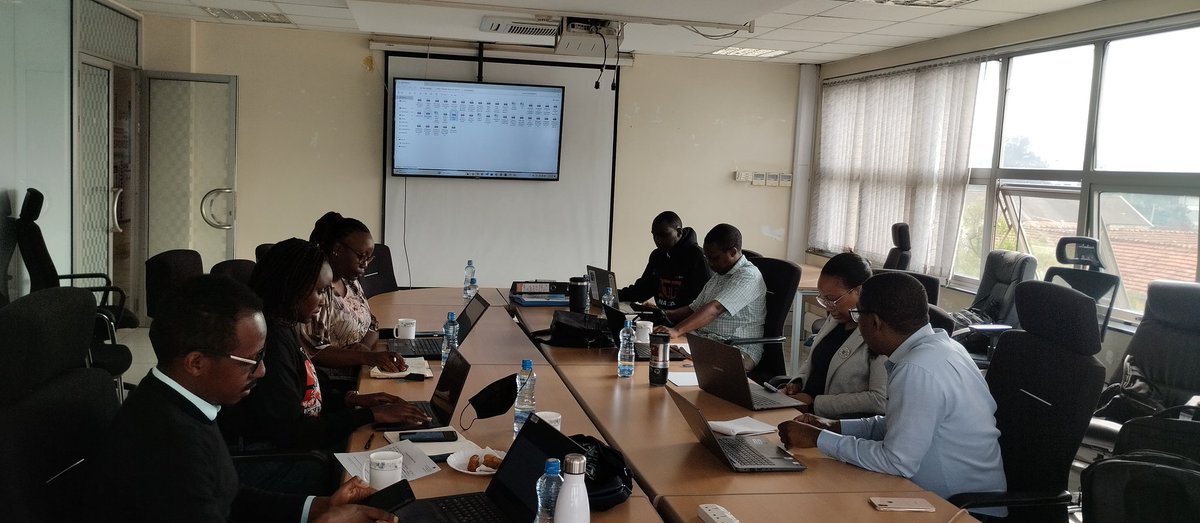 TBChampions_ke's tweet image. This morning, we're hosting @KELINKenya at the Network of TB Champions office for an important Organizational Capacity Assessment (OCA) meeting. Collaborative efforts like these strengthen our mission to #EndTB!